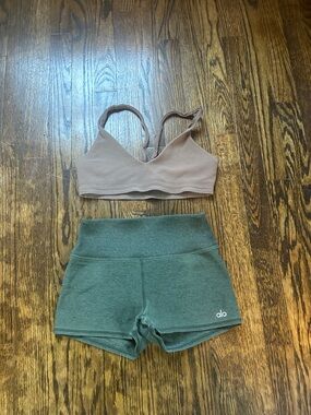 ALO Yoga Set